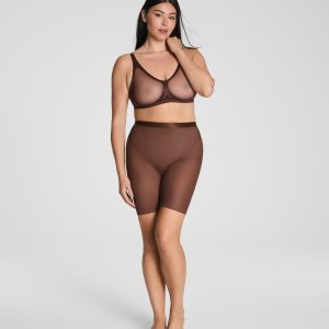 SPANXsupersmooth?  SheerSense Mid-Thigh Short | Espresso