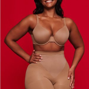 SPANXsculpt?  GoFigure Mid-Thigh Short | Cinnamon