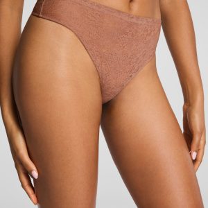 SPANXsupersmooth?  Day to Date Night Lace Thong | Cinnamon