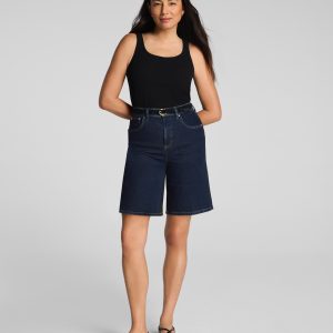 SPANXshape?  Authentic 360 Jean Short. 10 | Marina